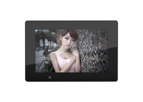OEM ODM usine Frameo APP 7 pouces cadre partager des photos vidéos Wifi cadres photo numériques avec écran tactile