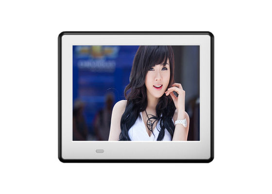 8 pouces LCD rétroéclairé HD 1024*600 Cadre photo numérique avec cadre en bois et fonctionnalité complète pour le format audio MP3/WMA/AAC/WAV