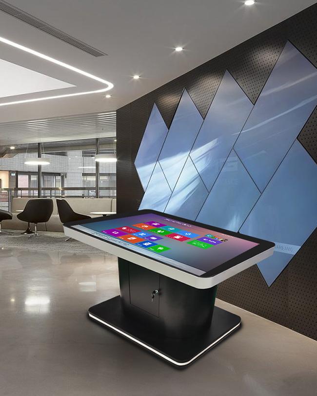 Les produits interactifs de Smart Home de restaurant d'affichage à cristaux liquides que le   d'Android touchent le   examinent le Tableau multifonctionnel de  